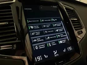 Volvo XC90 thumbnail 34