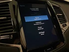 Volvo XC90 thumbnail 44