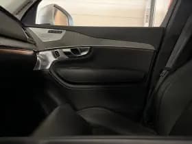 Volvo XC90 thumbnail 57