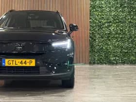 Volvo EX40 thumbnail 11
