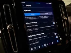 Volvo EX40 thumbnail 28