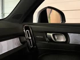 Volvo EX40 thumbnail 37