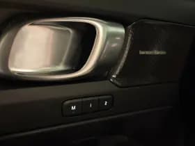 Volvo EX40 thumbnail 44