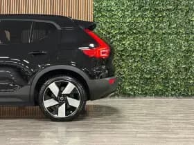 Volvo EX40 thumbnail 7