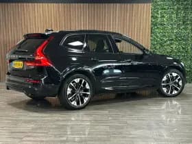 Volvo XC60 thumbnail 3
