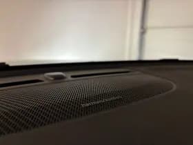 Volvo EX40 thumbnail 20