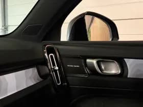 Volvo EX40 thumbnail 37