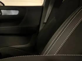 Volvo EX40 thumbnail 40
