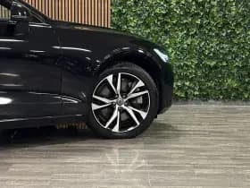 Volvo V60 thumbnail 4