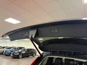 Volvo XC90 thumbnail 12