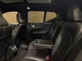 Volvo XC40 thumbnail 16