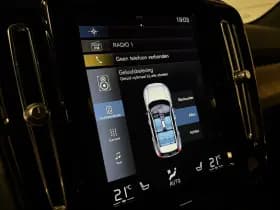 Volvo XC40 thumbnail 32