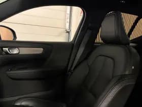 Volvo XC40 thumbnail 41