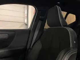 Volvo XC40 thumbnail 37