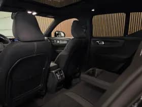 Volvo EX40 thumbnail 6