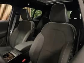 Volvo EX40 thumbnail 9