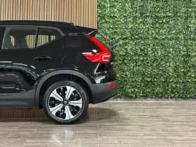 Volvo XC40 thumbnail 4