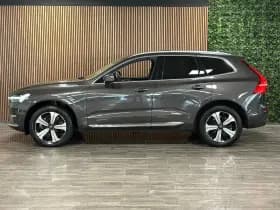 Volvo XC60 thumbnail 2