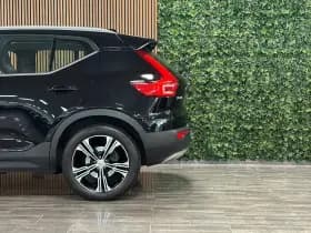 Volvo XC40 thumbnail 4