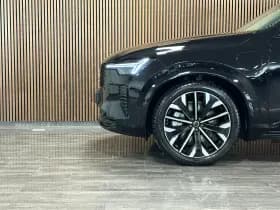 Volvo XC90 thumbnail 3