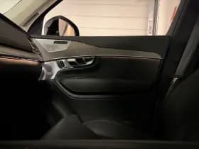 Volvo XC90 thumbnail 57