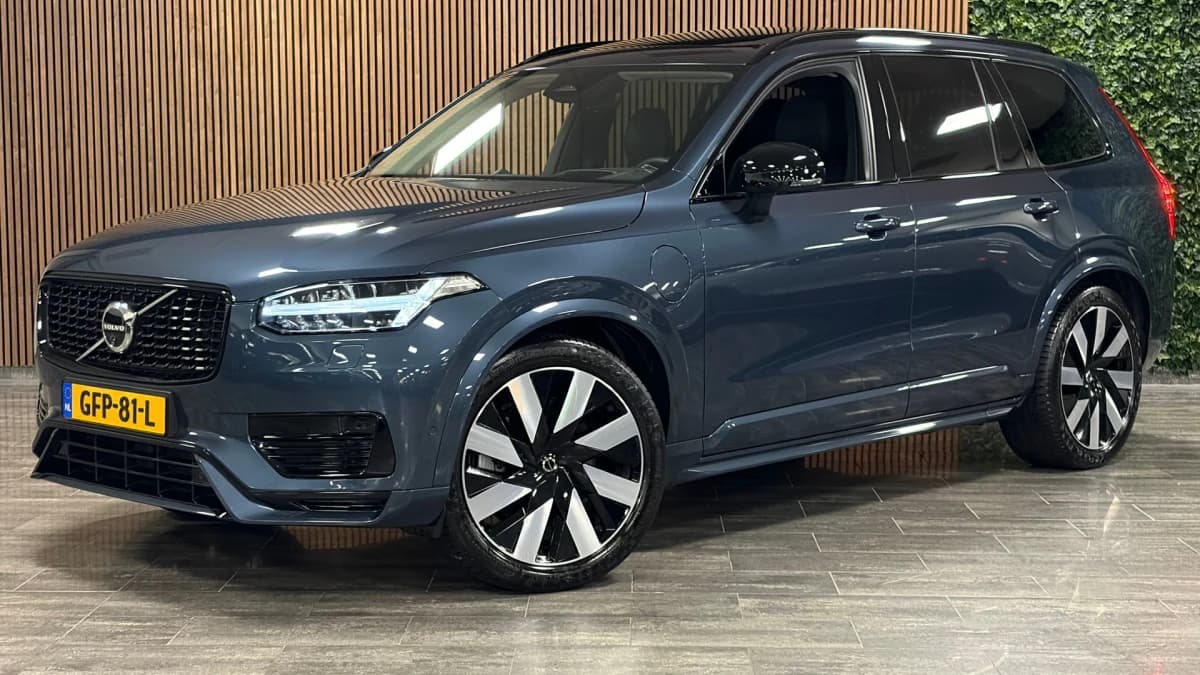 Volvo XC90 — foto 1