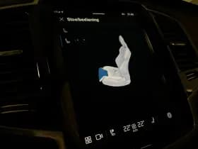 Volvo XC90 thumbnail 38