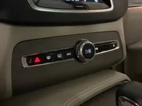 Volvo XC90 thumbnail 47