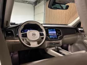 Volvo XC90 thumbnail 20