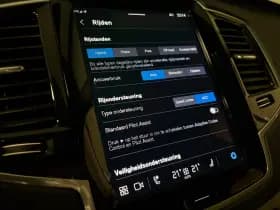 Volvo XC90 thumbnail 31