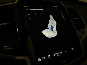 Volvo XC90 thumbnail 38