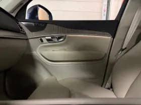 Volvo XC90 thumbnail 46