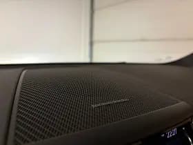 Volvo XC60 thumbnail 11