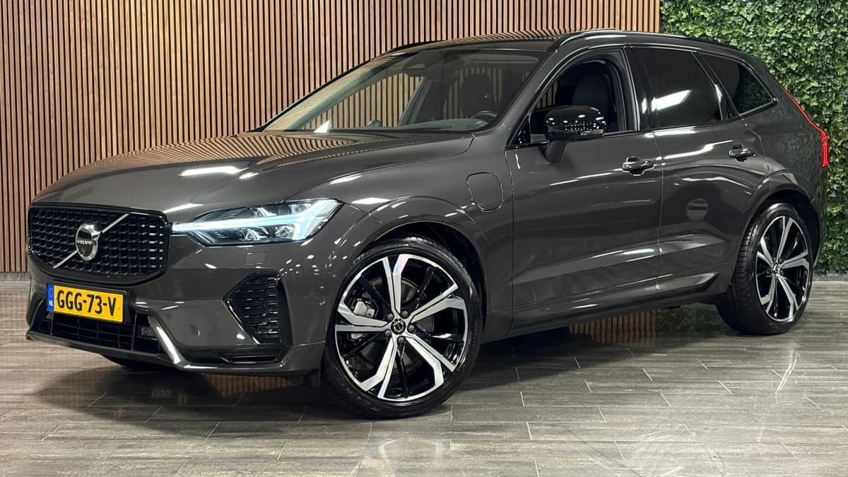 Volvo XC60 — foto 1