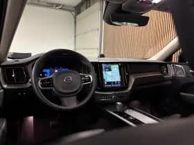 Volvo XC60 thumbnail 9