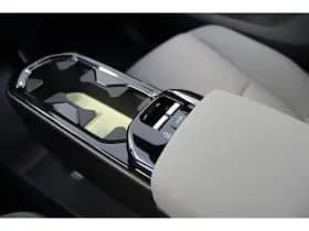 Volvo EX30 thumbnail 24