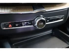 Volvo XC60 thumbnail 35