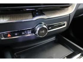 Volvo XC60 thumbnail 25