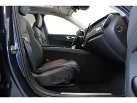 Volvo XC60 thumbnail 45