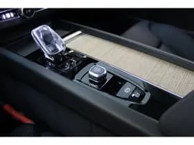 Volvo XC60 thumbnail 19