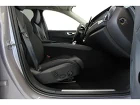 Volvo XC60 thumbnail 20