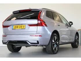 Volvo XC60 thumbnail 3