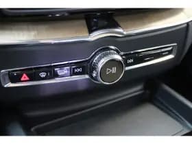 Volvo XC60 thumbnail 34