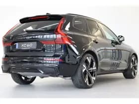 Volvo XC60 thumbnail 3