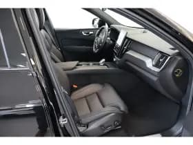 Volvo XC60 thumbnail 6