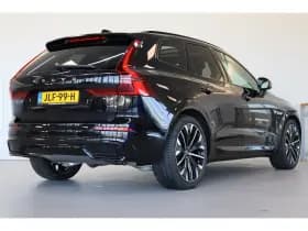 Volvo XC60 thumbnail 3