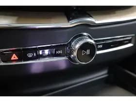 Volvo XC60 thumbnail 37