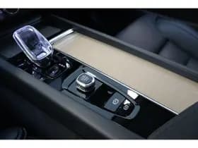 Volvo XC60 thumbnail 39