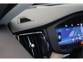 Volvo XC60 thumbnail 45