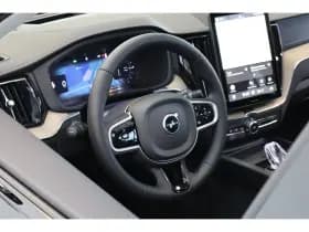 Volvo XC60 thumbnail 47